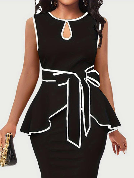 Plus Size Cutout Contrast Sleeveless Midi Dress