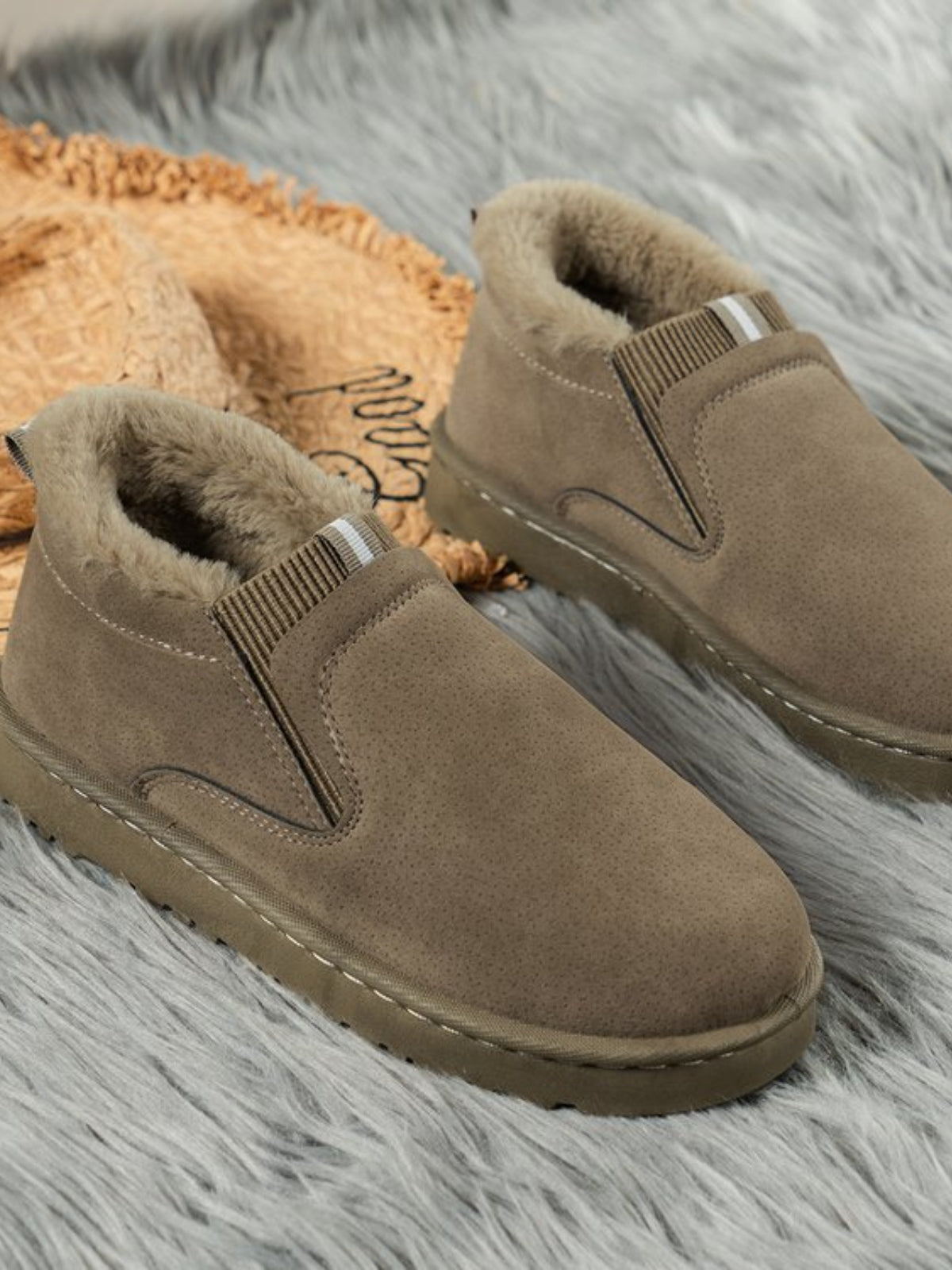 Faux Fur Suede Round Toe Boots