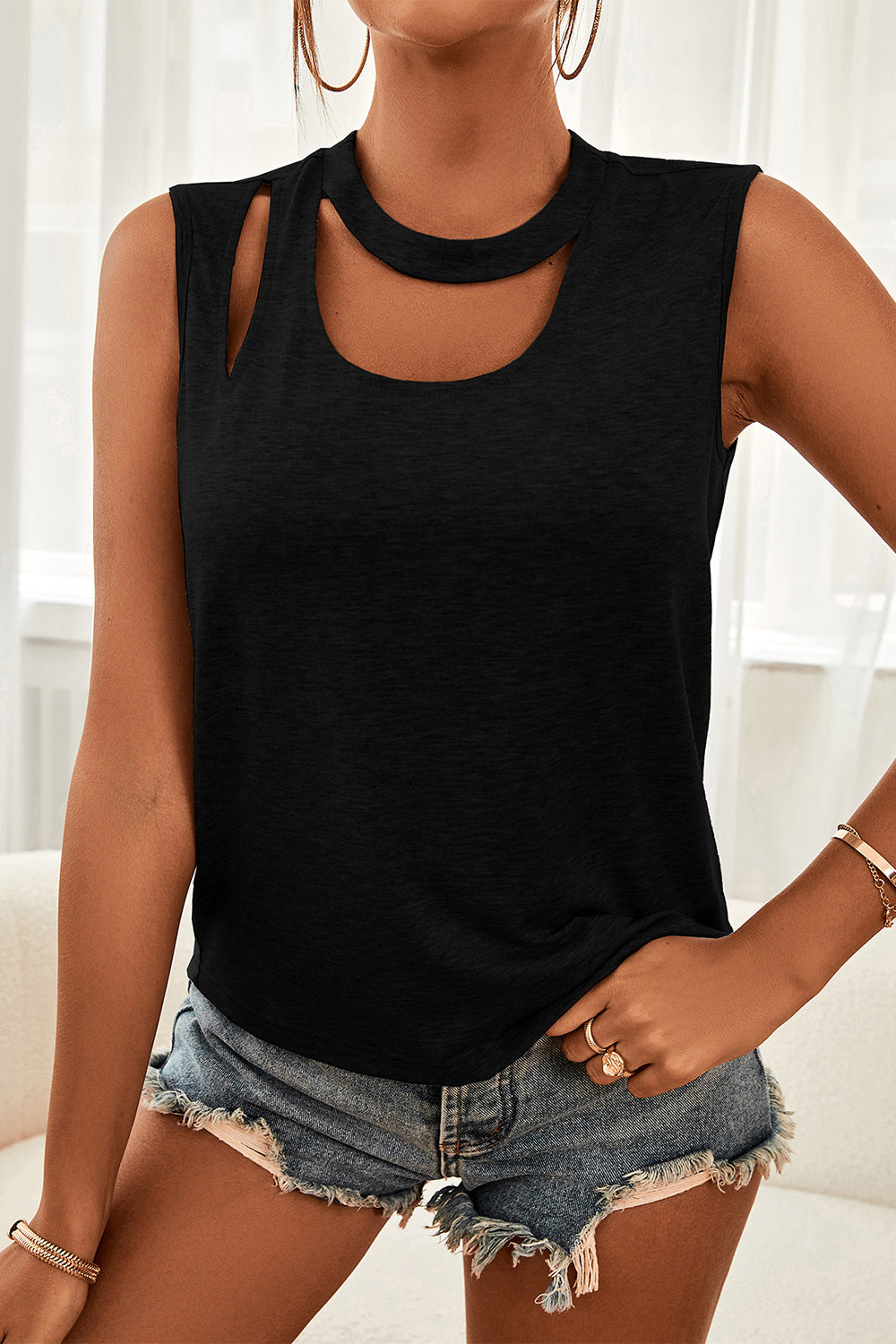 Cutout Sleeveless Tank Top