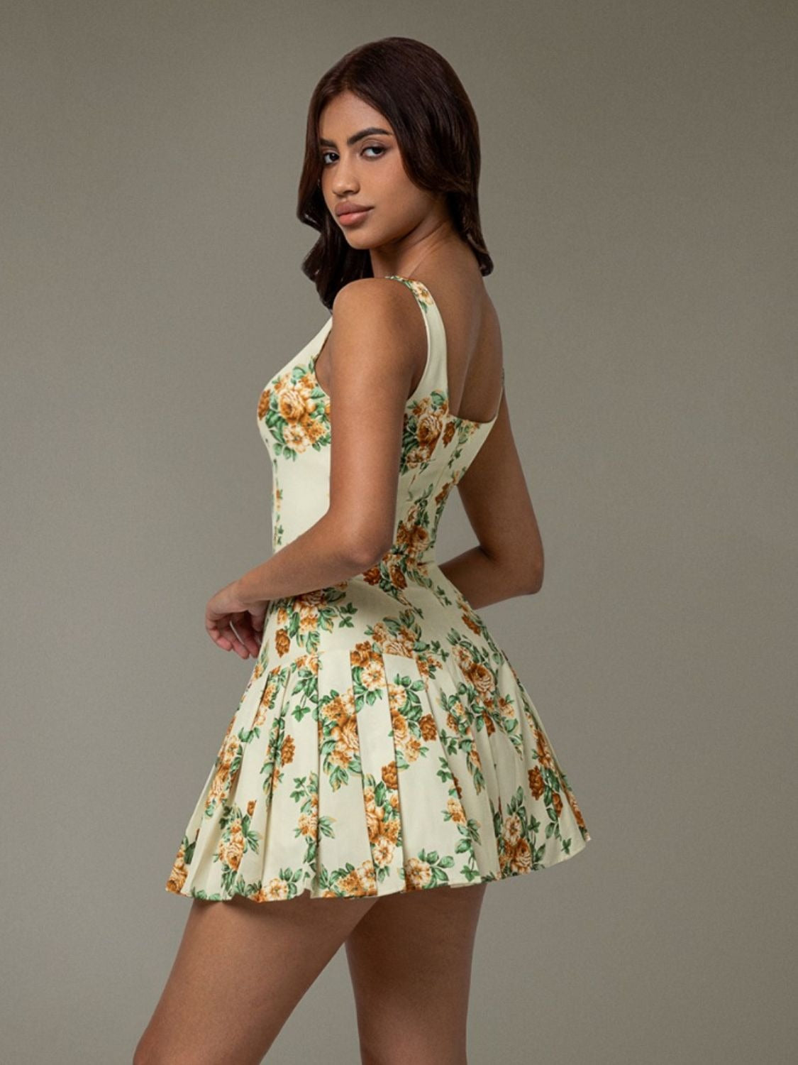 Floral Sleeveless Mini Pleated Dress