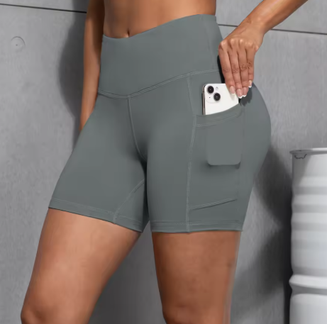 Sports Yoga Shorts With Pockets
