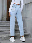 Distressed High Rise Jeans with Pockets